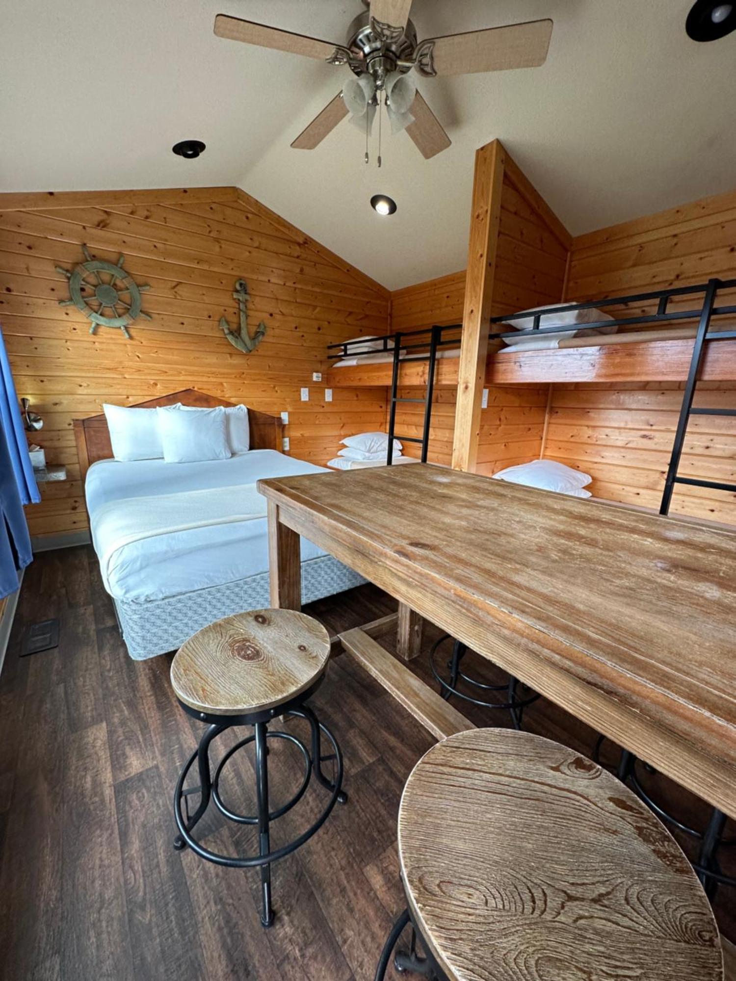 Westport Inn Cabins Kültér fotó